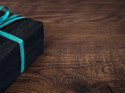 Dream Meaning: Being a Bride Without a Veil in a Dream: Unveiling Vulnerability