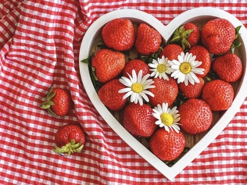 Dream Meaning: Buying a Phone for Your Mother in a Dream: Nurturing Connections