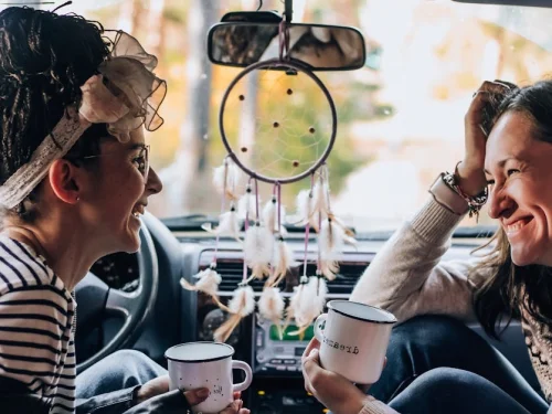 Dream Meaning: Clearing a Table in a Dream: Embracing New Beginnings