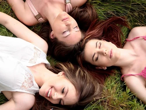 Climbing Red Carpeted Stairs in a Dream: Symbol of Ascent and Recognition