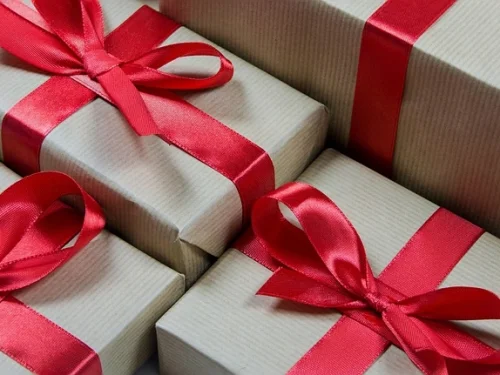 Dream Interpretation: Dreaming of a Human Kidney - Vitality, Sacrifice, and Unacknowledged Needs