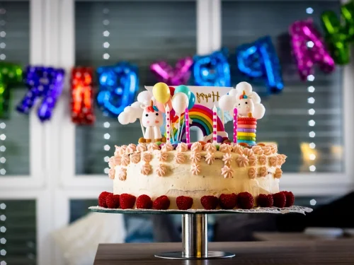 Dreaming of receiving bread from a stranger woman Dream Meaning: Unexpected Spiritual Nourishment