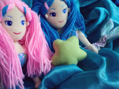 Dream Meaning: Seeing a Vampire's Tooth - Unveiling Hidden Drains