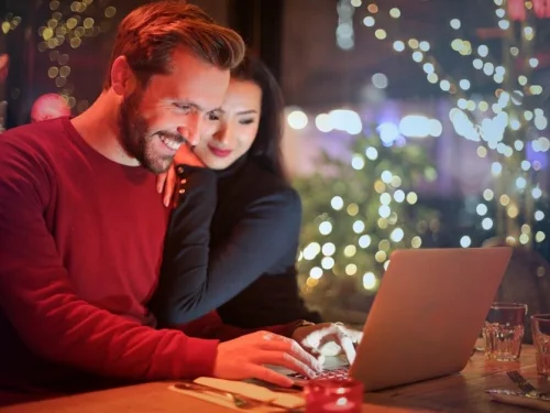 Dream Meaning of Someone Talking Into Your Ear: Unveiling Inner Whispers