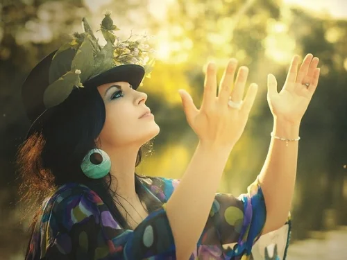 Dream Meaning: Dreaming of Swimming in a Pool with a Girl: Emotional Harmony & Connection