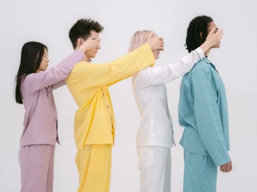 Dream Meaning: Dreaming of Wrapping Someone in a Shroud: Symbol of Transformation