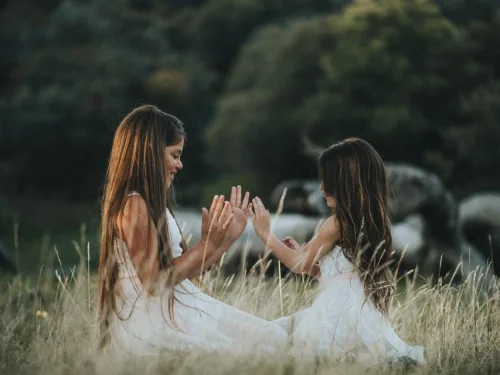 Dream Meaning: Dreaming of Your Mother Receiving Money: Nurturing Abundance, Future Security