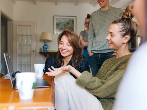 Dream Meaning of Eating Dried Medina Dates: Divine Blessings and Spiritual Nourishment