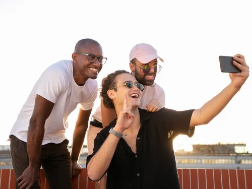 Black Gift Box Dream Meaning: Unveiling Hidden Potential