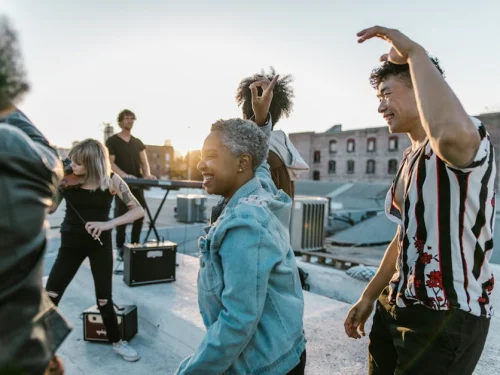 Dream Meaning of Seeing a Man Giving Birth: Creative Genesis, Unexpected Transformation