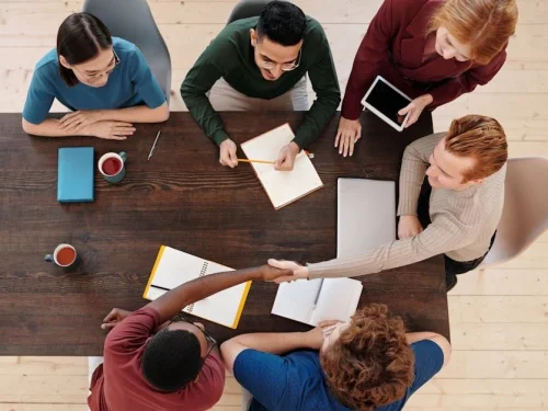 Seeing a Woman Pregnant with Twins in a Dream Meaning: Abundance and Duality